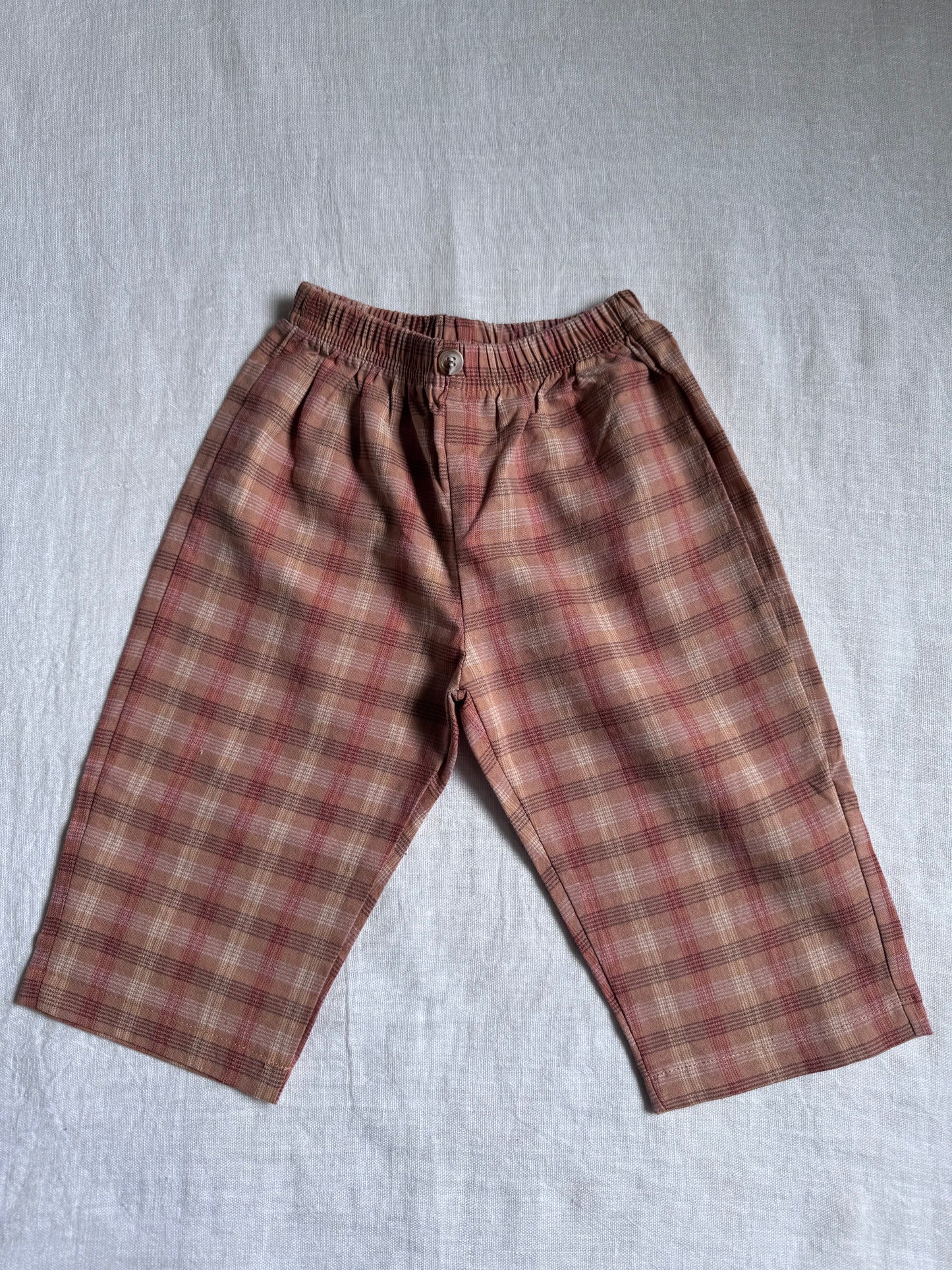 Brown plaid pants for toddlers, 100% cotton.